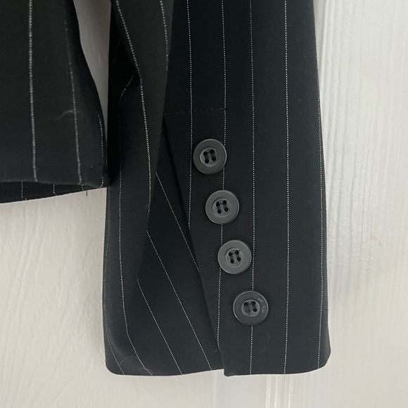 Rampage Striped Blazer - Picture 5 of 6